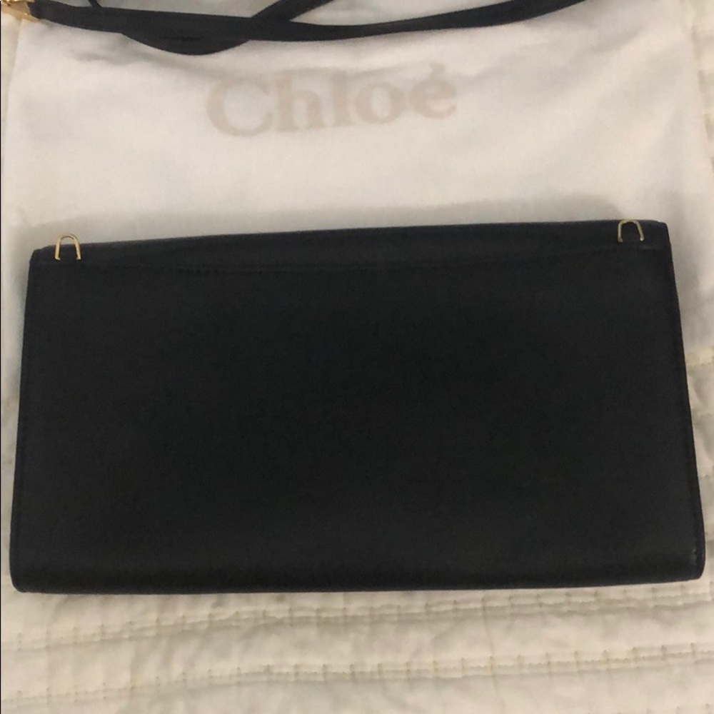 Vintage Chloe Black Crossbody Bag with Gold bow Accent 🎀 - Picture 3 of 8